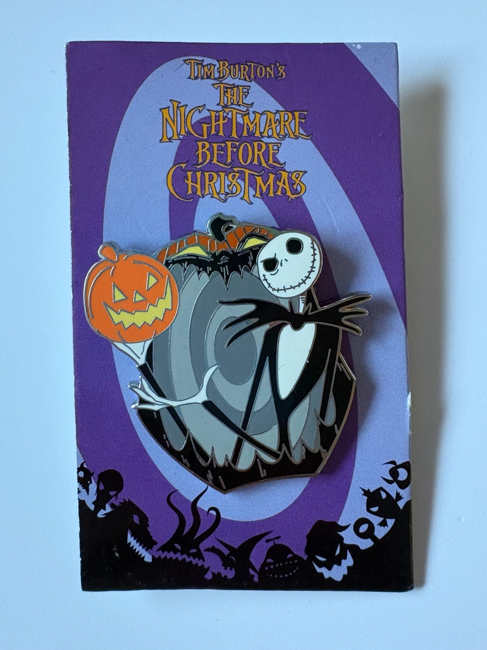 2008 DISNEY Nightmare Before Christmas Jack Skellington Pumpkin Mystery Pin Bat